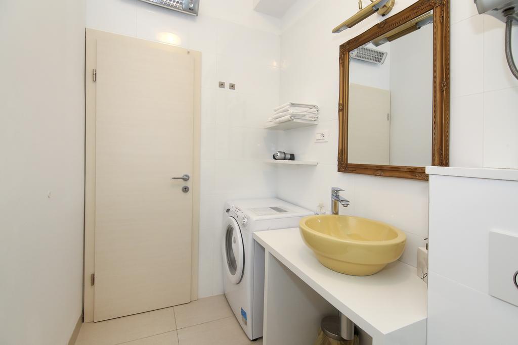 Anna Apartman